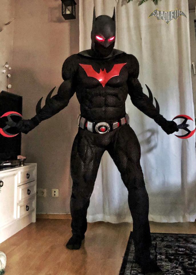 the RPF on Twitter "Batman Beyond cosplay by SaadleUp. 