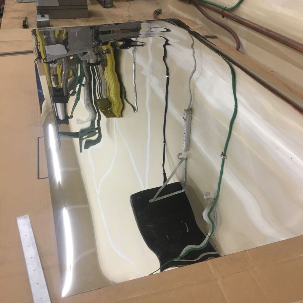 JackClamp's tweet image. Cutting the reflective material for the Pluck-Light!  Made right here in Bozeman, #Montana! #emergency #preparedness #light #madeintheusa @madeinmontanausa 
buff.ly/2VKeN3X