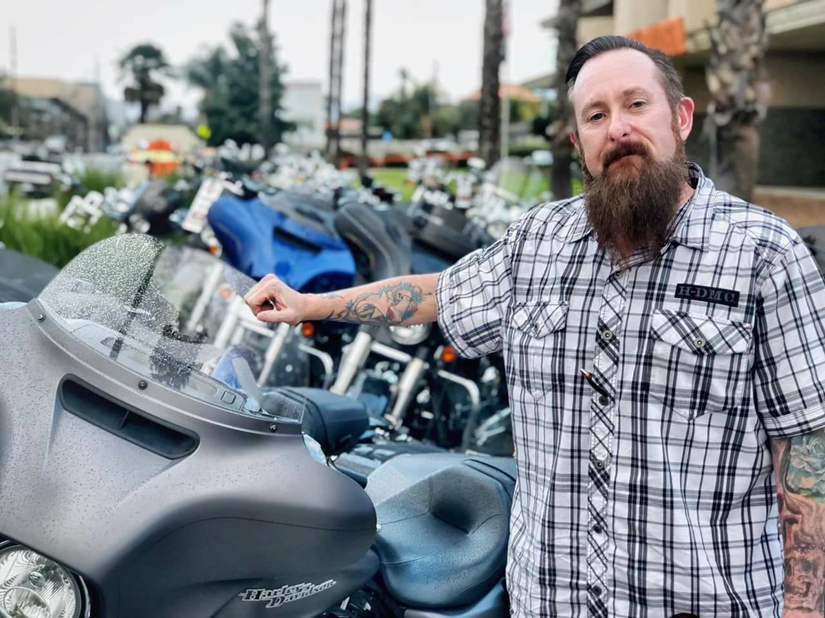 RiversideHD's tweet photo. ⛈️ RAINY WEEKEND GOT YOU DOWN?! Stop by or call Kevin at 951-785-0100 
for rainy day specials on used Harleys while they last til Sunday! https://t.co/UgMjLosRD4