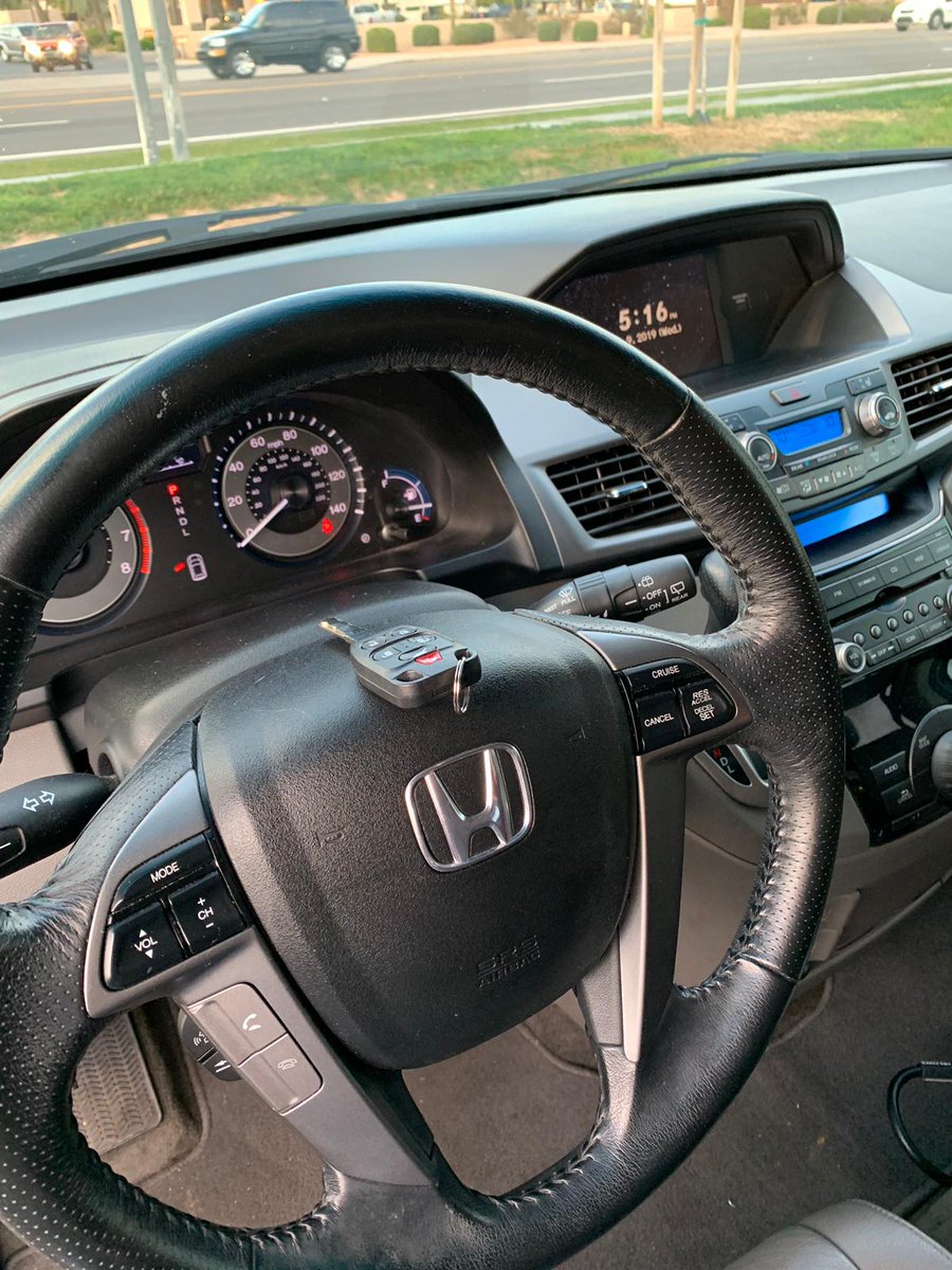 TempeLockShop's tweet photo. 2012 Honda Odyssey
Remote head key duplicate
Original manufacturer
#Laserkeycut #locksmith
#KeylessRemote #tempe #arizona
#HondaOEM #carkeys
#honda #hondaodyssey https://t.co/WAsDBfDN5K
