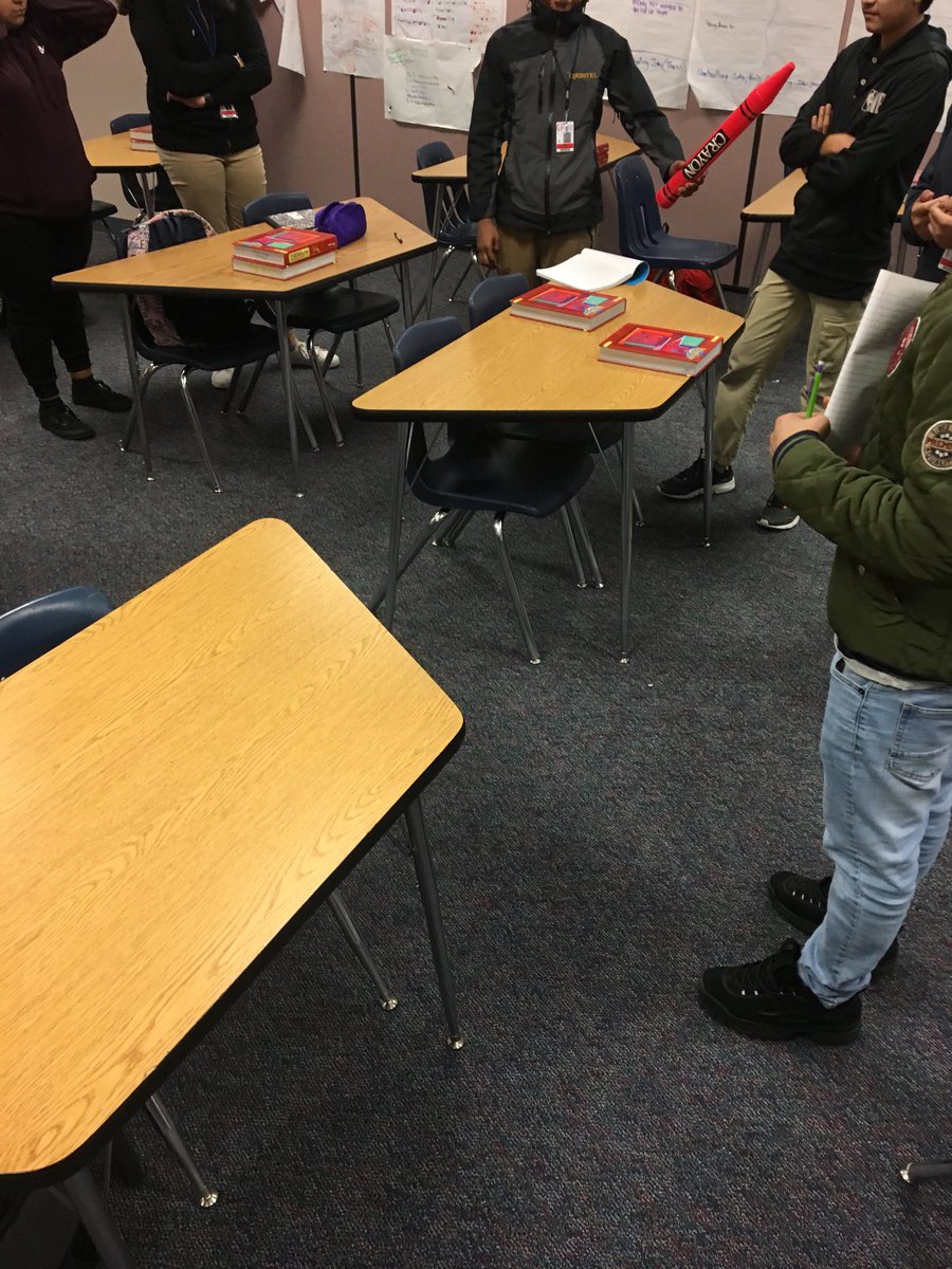 ms_hudson10's tweet photo. ⁦@ODMSMustangs⁩ Every Voice Should Have The Opportunity To Be Heard...Circle Talk- Huge Crayon Talking Stick ⁦@TEXRPE2E⁩ ⁦@AliefISD⁩ ⁦@Alief_SLE⁩ https://t.co/qqsTuMxJNA