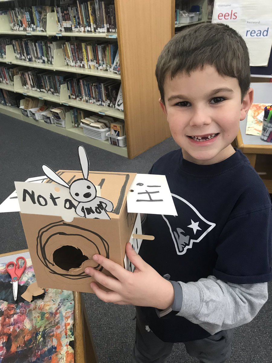 hkelleytech's tweet image. First grade #makerspace challenge - NOT A BOX #littleschoollearns @MrsPelwell @littleschoolart