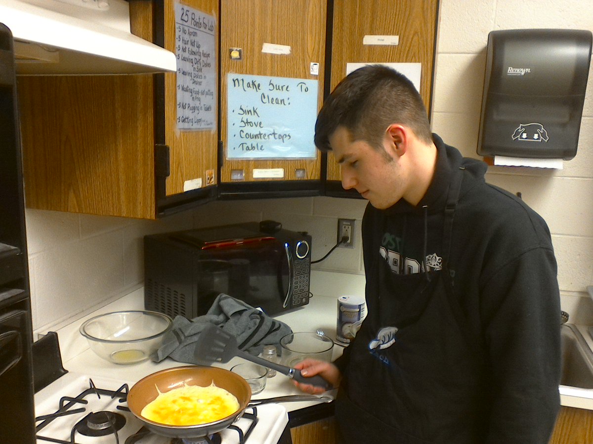 caschaer's tweet photo. Omlet lab in foods 2 https://t.co/57BnYbm3uM
