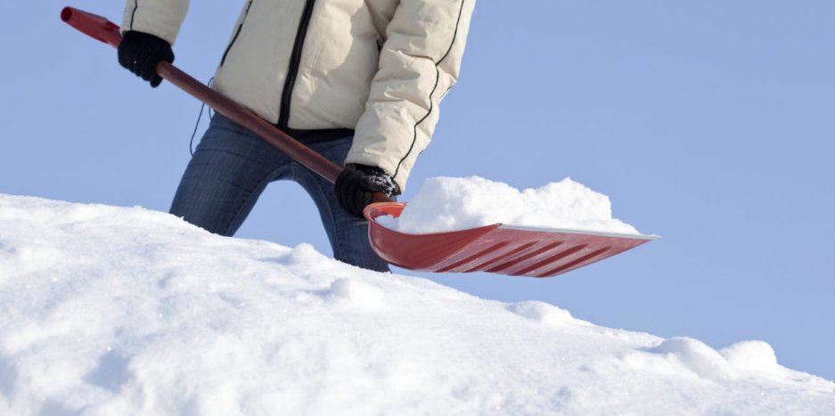AdventistHC's tweet photo. Snow is in the forecast for this weekend. As you prepare, don’t forget to consider whether your heart is ready for the snowy weather. https://t.co/TmzmrHfRXc https://t.co/twyAQ1dMZ9