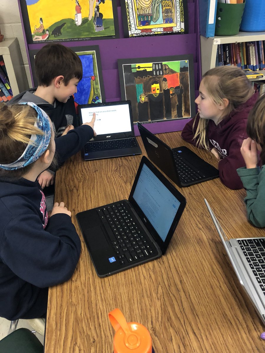 MrsSteinberg4's tweet photo. Students teaching their peers paragraphing, dialogue, and exploded moments during #writersworkshop today. @ExeterLSS https://t.co/zJFK6VnTus