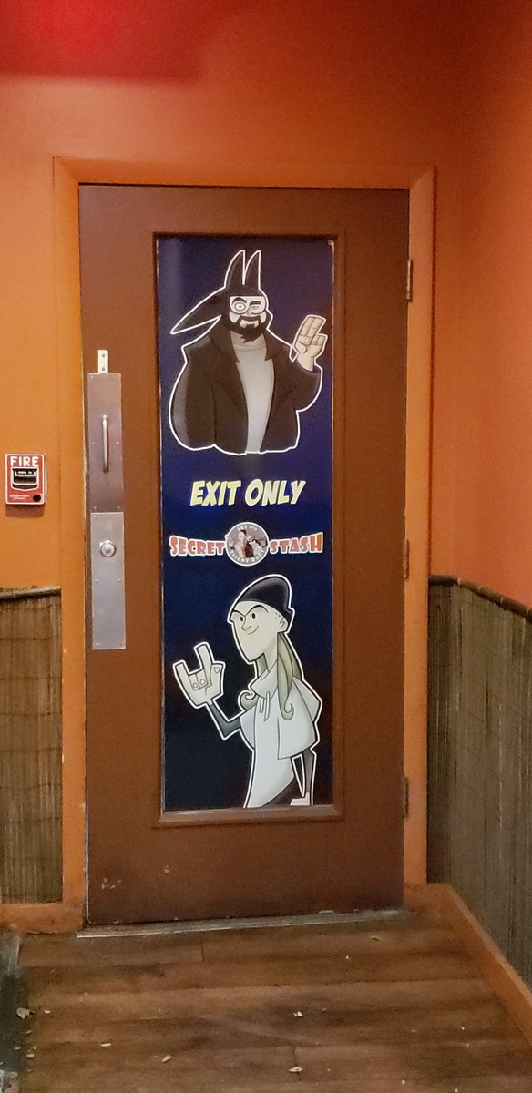 McFlo14's tweet image. Look what I stumbled on,  yesterday!! @The_SecretStash !!! #ExitOnly #ThatsWhatSheSaid 😂😏