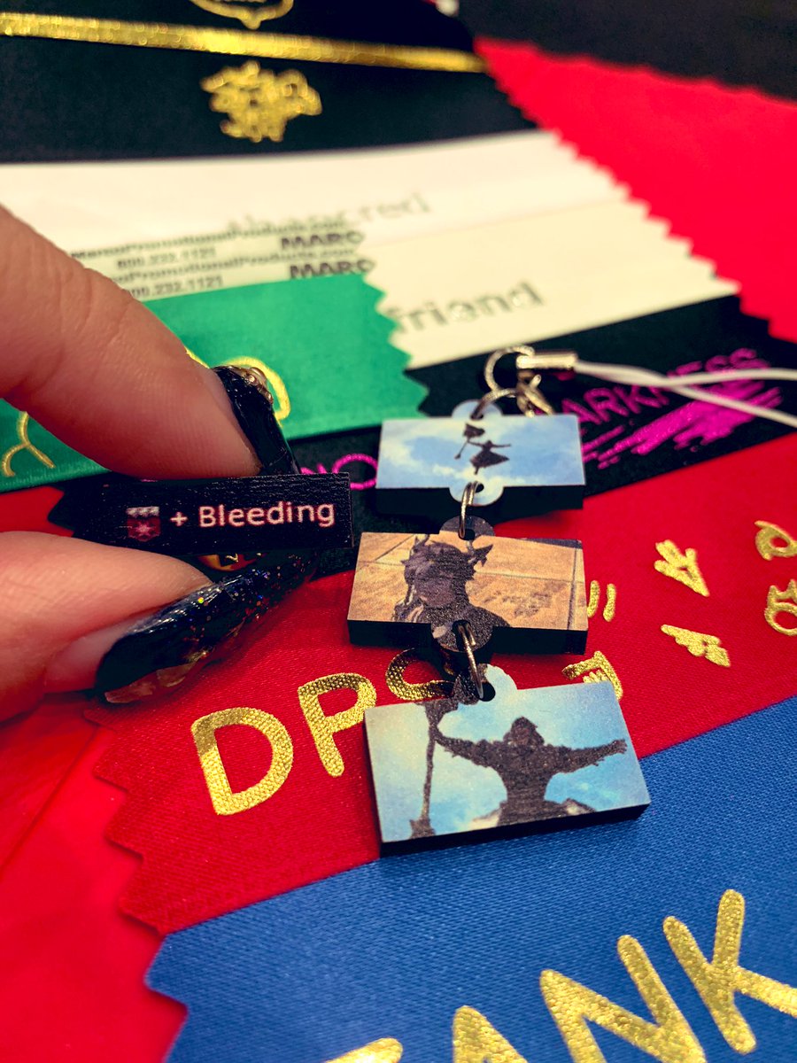 thanks blue and kim for the supply of ffxiv ribbons......i also just realize the moogle ribbon is cream colored..like...an actual moogle.....🤯 and for predicting my future server🤔 ? ? ??!