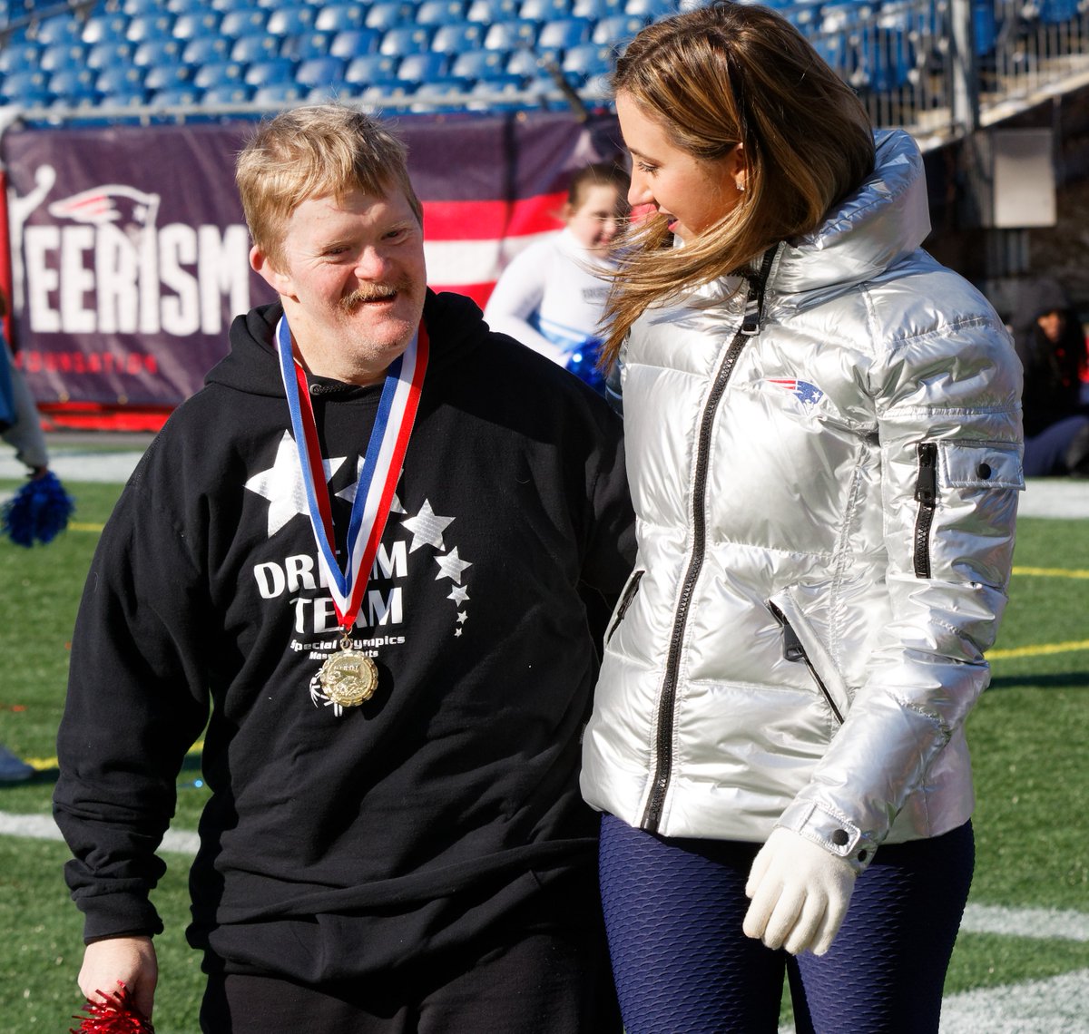 Today is #MakeYouDreamComeTrueDay! What is your biggest dream and how will you make it a reality?