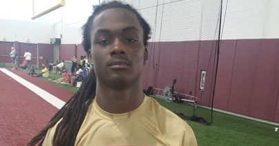 spot_fsu's tweet photo. 5-star cornerback is officially enrolled at Florida State https://t.co/QzIc1q4ypb #Noles #FSU https://t.co/1GXZbFyW5J