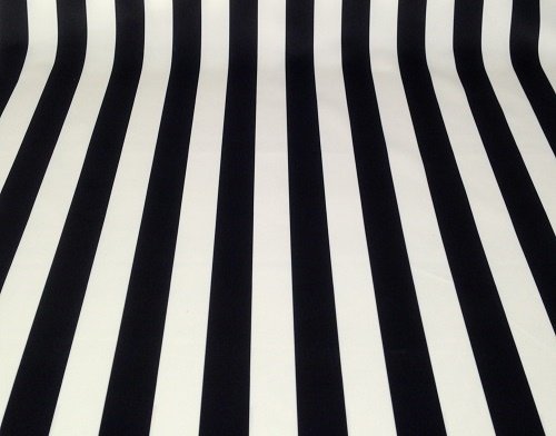 MagnoliaStudio3's tweet photo. Some new black and white velvets in our offer for the beginning of 2019 🙂@MagnoliaStudio3 #velvet #geometric #blackandwhite #polkadot #upholstery #fabrics #diamonds #stripes #sewing #etsyshop #pattern #homedecor #interiordesign #fabricdecor https://t.co/DIJmO8T316