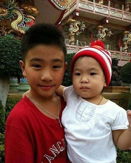 NntPerth's tweet photo. 👶ลูกใครน๋อ...หล่อจังเลย👶
สวัสดีวันเด็ก...เอาเด็กมาอวด
#รอยยิ้มของชูครีม
#เพิร์มีคนเดียวในโลก
#SmileofPerth
@perthppe https://t.co/VKmubtdkAa