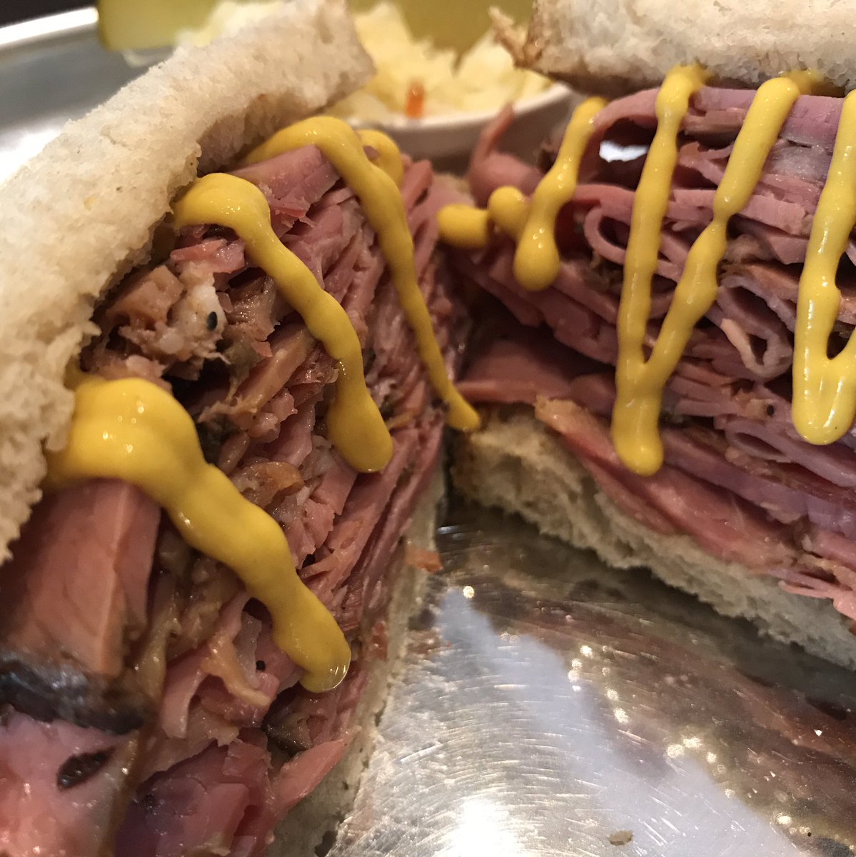 ZeldensDeli's tweet photo. Getting hungry? Join us for a spicy house made #pastrami and a pint of refreshing #craftbeer #toronto #yongeandstclair https://t.co/rPsyzlcbJt