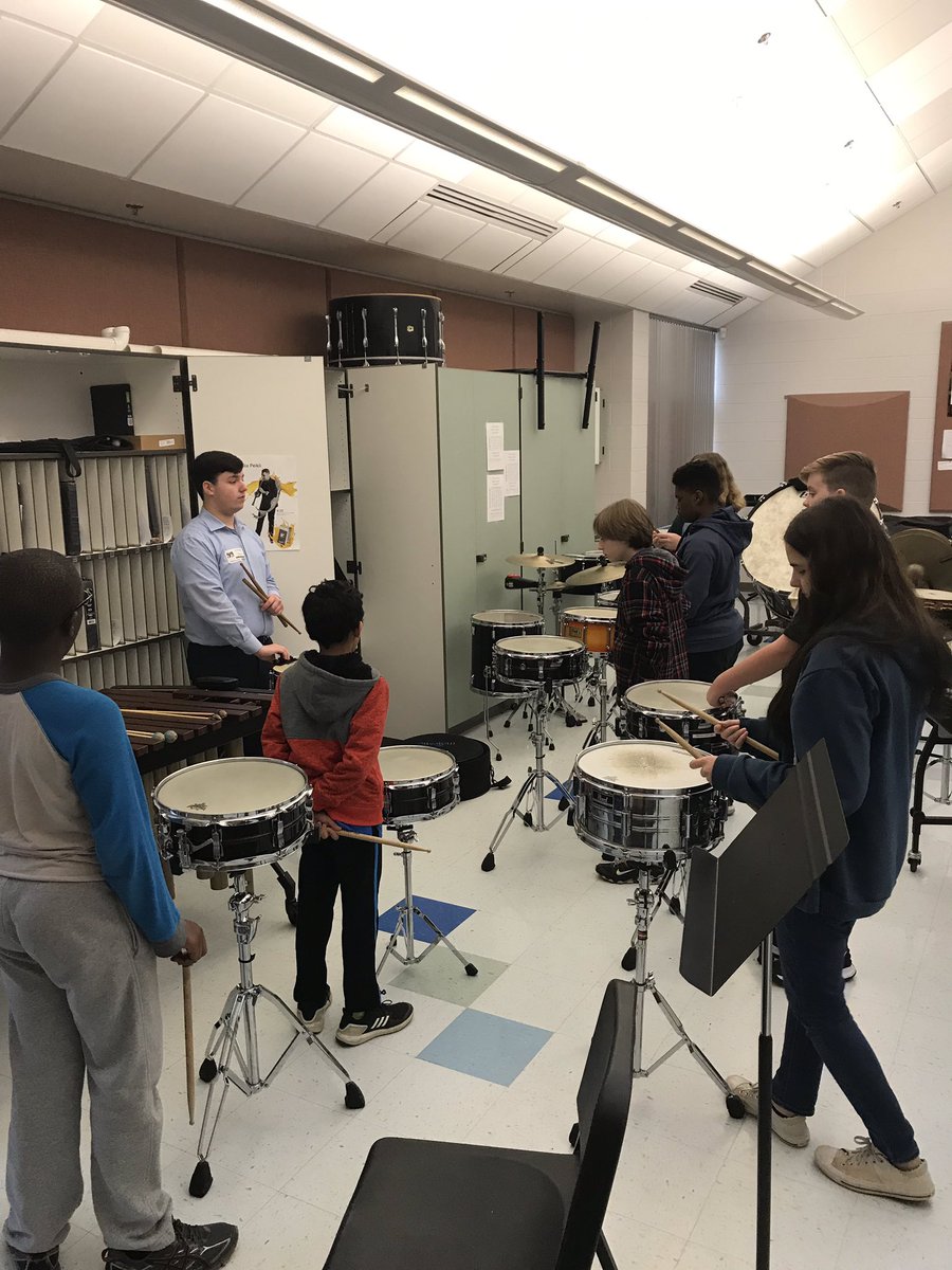GHMSBands's tweet image. 7th grade percussionists working with GHMS Band alum Kyle Wilson last week! #percussionrocks #OurGravelly #tambourinerollsarefun