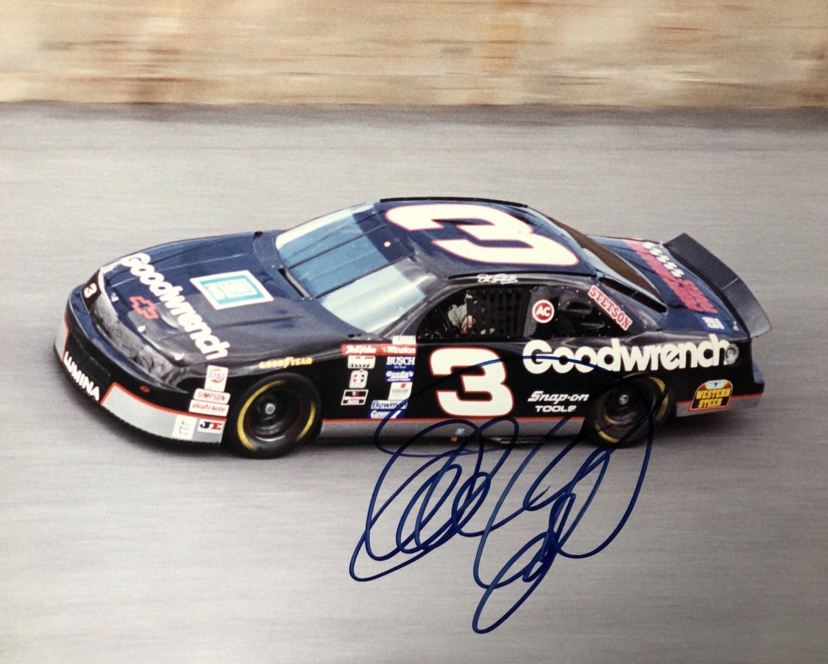 racechaser51's tweet photo. Old School Autographed Photo Giveaway 2019 (signed for me personally)

Photo 1 from 1995: Dale Sr
Photo 2 from 1995: 
- Dale Sr
- Sterling Marlin
- M Waltrip
- Ken Schrader
- Todd Bodine
- Mark Martin
- Ernie Irvan
- Loy Allen

1️⃣ Retweet
2️⃣ Follow
3️⃣ Tag a Friend 

Wed 6pm https://t.co/seKkv7muoY