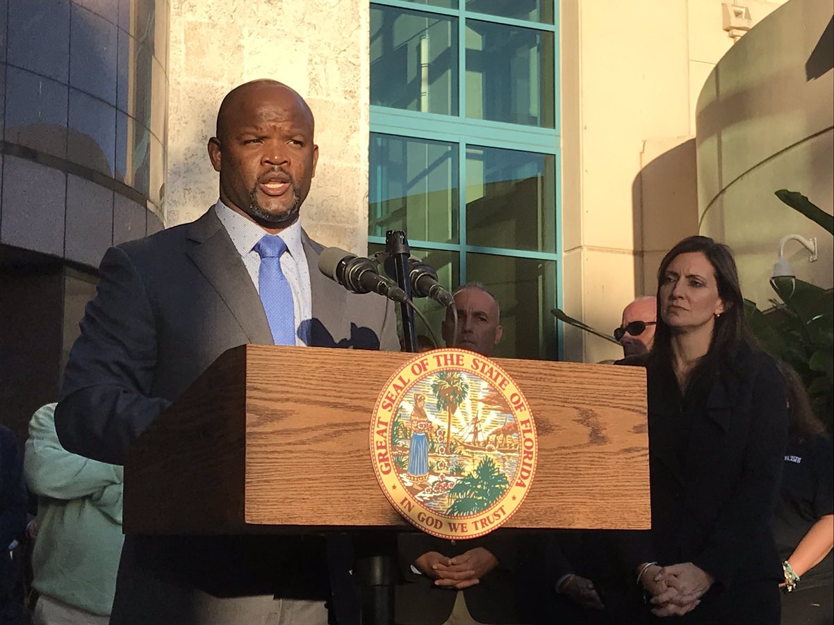 gbennettpost's tweet photo. New Broward Sheriff Gregory Tony. Appointed by @GovRonDeSantis, he is first African-American sheriff in county history. https://t.co/c87LGN9wXk