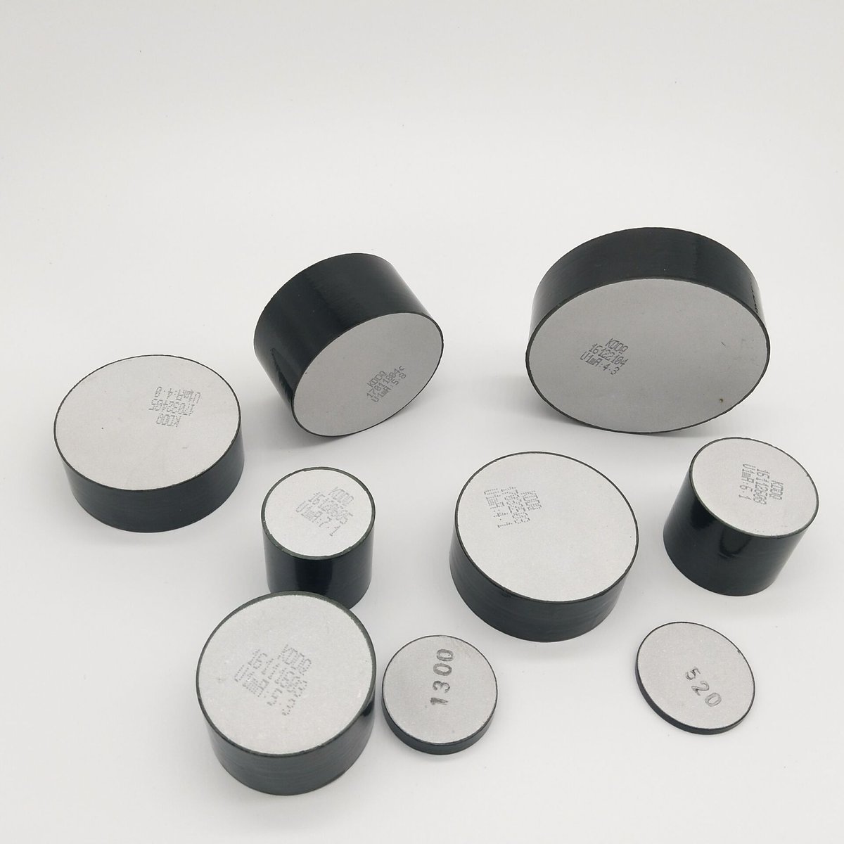 KedaElectric's tweet photo. NANYANG KEDA ELECTRIC CO.,LTD. ,https://t.co/12UUCPCbMH   high-tech manufacture and exporter specialized in METAL OXIDE VARISTOR DISC ,METAL OXIDE VARISTOR BLOCK https://t.co/UlbPmRGTrw