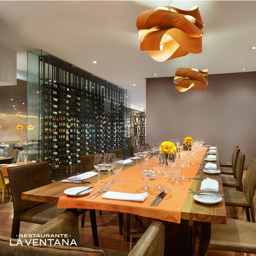 HiltonBogota's tweet photo. Tenemos una gran variedad de espacios para ti. Pronto podrás visitar nuevamente @LaVentanaBogota @Sky15Rooftop y @LevelsBar . ¡Te esperamos!
Reservas: bogota.events@hilton.com I +57 1 6006030
#HiltonBogota #Destinos #Bogota #Colombia #Hospedaje #Hilton #Comodidad #LevelsBar https://t.co/ytEeSrRxhX