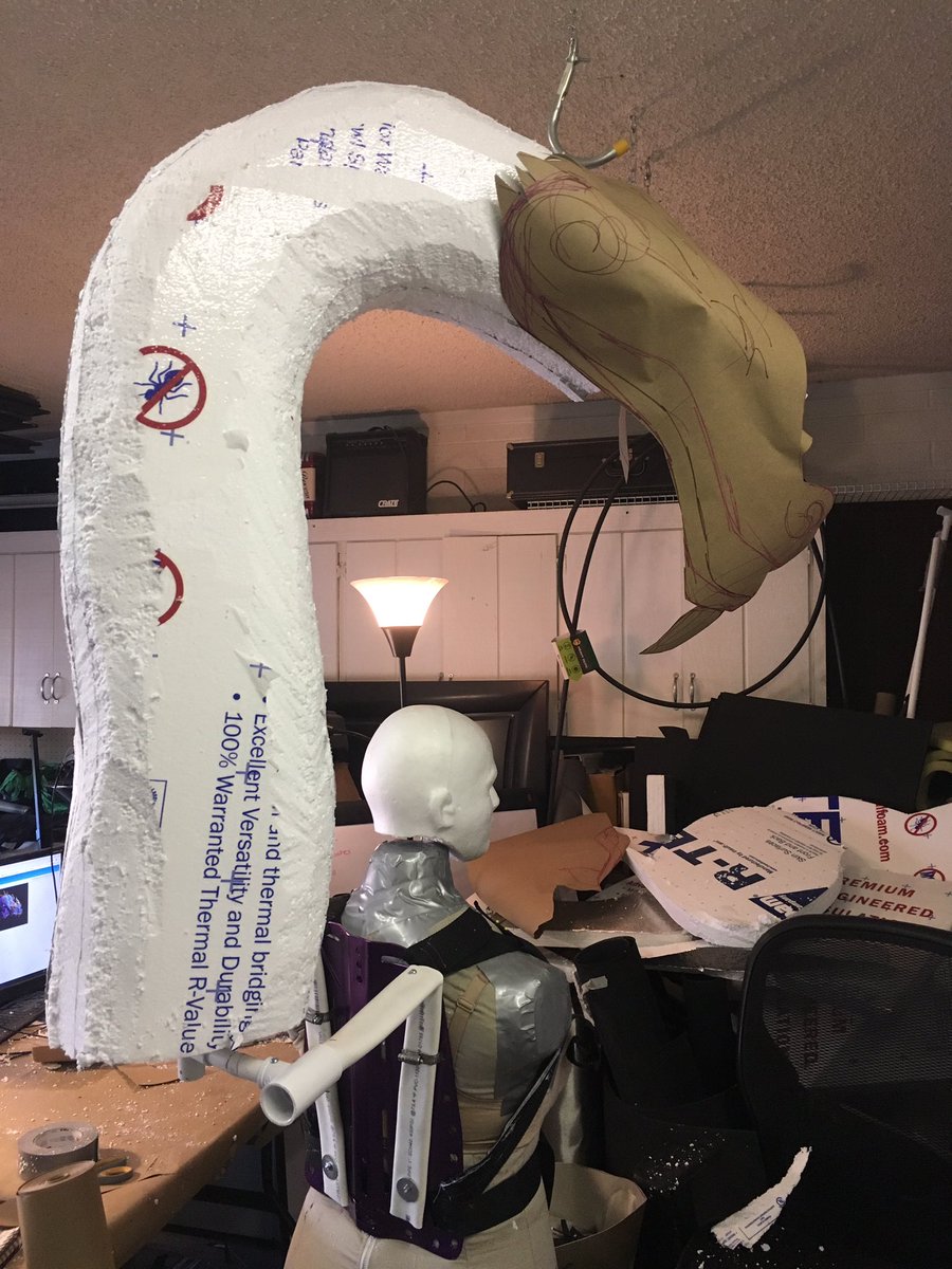 LittleSparkzLFG's tweet photo. Thanks so everyone who’s sent me well wishes. I’m in no better place than I was yesterday but I’m trying to bury myself in my work and pray tomorrow will be a better day. So here’s the very beginnings of the insane thing I’ve decided to build this year #Warcraft #cloudserpent https://t.co/a9p7wOM4Pv
