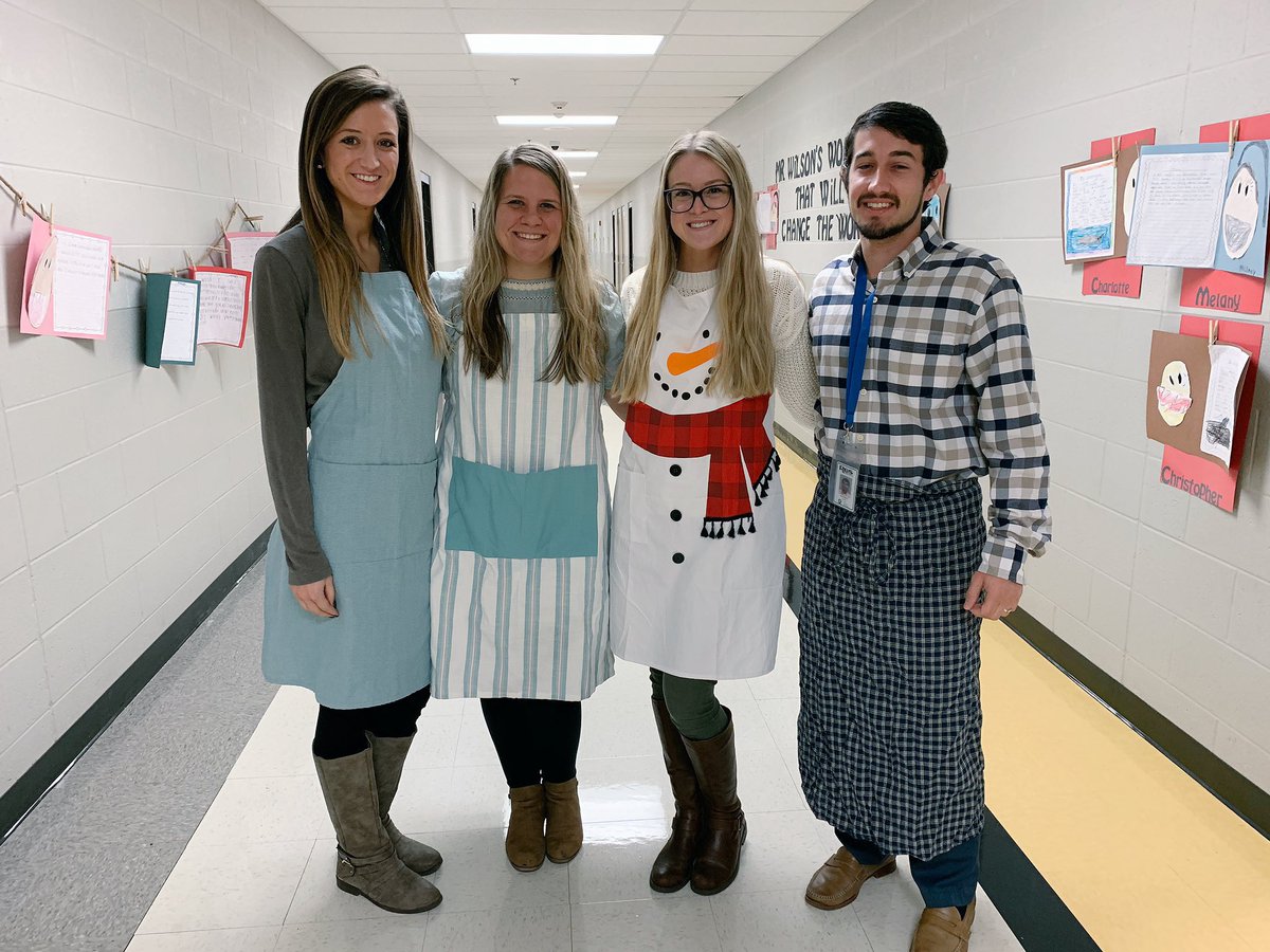 MrsElamsClass's tweet photo. Love being apart of a team that’s always ready to create a WILD learning experience!! #accountabilitycrew #bethewildcard @TaliaDaniel2nd @TiffanyGroce @wilson207jce @hopekingteach @WadeKing7 https://t.co/mMhK34WHa7
