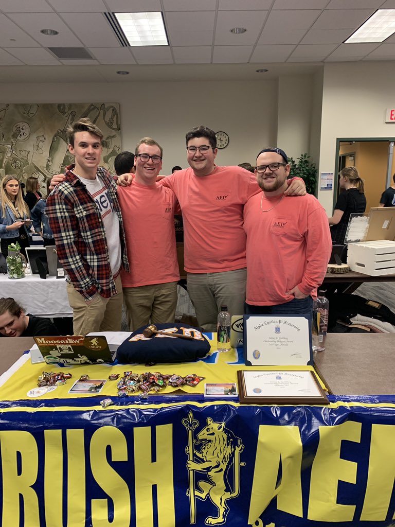 AEPi_GVSU's tweet photo. Come say hi to us in the Pere Marquette Room in Kirkoff! #campuslifenight https://t.co/vtYTttbXQq