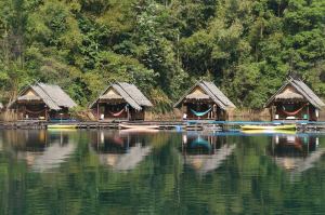 KimRoberts108's tweet image. Join me in Thailand in 2019! Completely off grid, living in floating bamboo huts, with jungle surround-sound... Space is limited. Click for details: bit.ly/2OFoRIb #goadventuring #retreats2019
