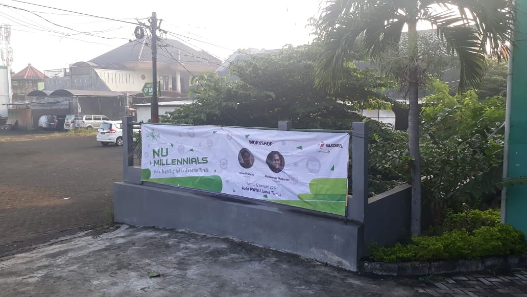 inf_indonesia's tweet photo. Mengawali kegiatan NUmilenial regional Jawa Timur dg bincang pagi di acara Jurnal 9 Pagi @TV9NUsantara jangan lupa sahabat2 dan rekan pagi ini acara workshopnya #NUmilenials #pwnujatim https://t.co/24gqbtW0Cx