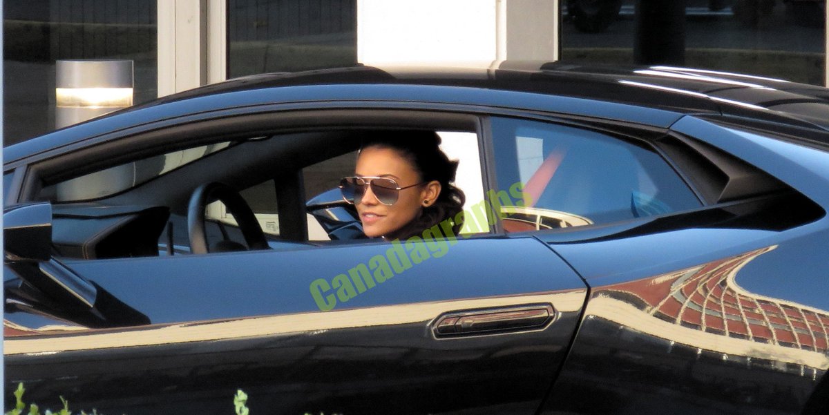 Canadagraphs New Blog Theflash Shoots Scenes For Episode 510 The Flash The Furious With Guest Star Gabrielle Walsh T Co E5qxumanrr T Co Tckp5izyzq