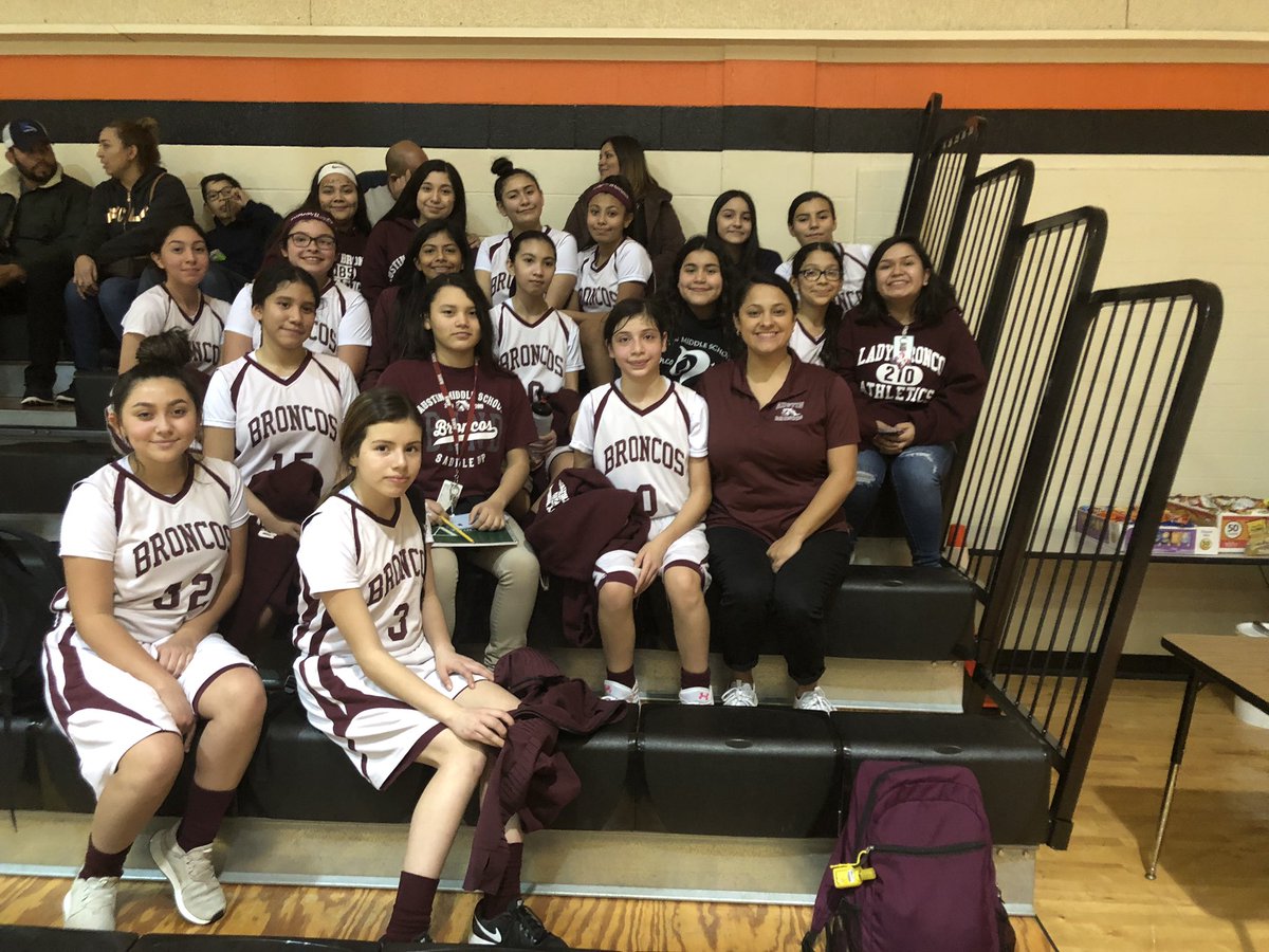 CoachT_AMS's tweet photo. Go lady broncos!!!! Off to Saturday we go! @Austin_Broncos #wishusluck #gobroncos https://t.co/ppfrxQGH4z