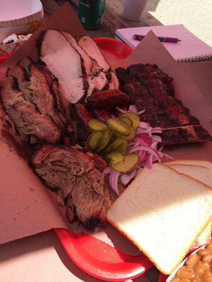 Sure it’s raining, but we got ya covered! Need food to go? Call us at 210-225-9801 and we’ll get you packed up and ready to go. Wanna dine in? We got ya too. Indoor seating to avoid Mother Nature. You still got time. We’re here till 10pm. See ya soon!! #SouthTown #BeardAndDady