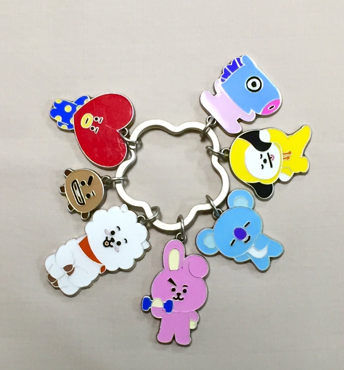 megmagood's tweet photo. これをやりたかったの!
This is it!
always together.
#BTS
#BTStogether https://t.co/da0vvN0FWW