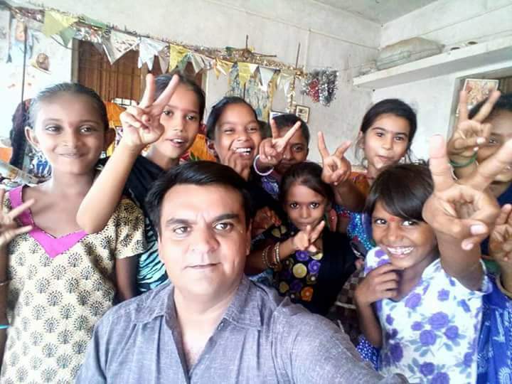 DrJayeshRPatel's tweet photo. #WorldDaughterDay2019
#SaveDaughter
#RespectDaughter
#StandWithDaughter
#EducateDaughter @narendramodi @vijayrupanibjp @Nitinbhai_Patel @ikumarkanani @AnitaJayesh https://t.co/OneBINkjSn