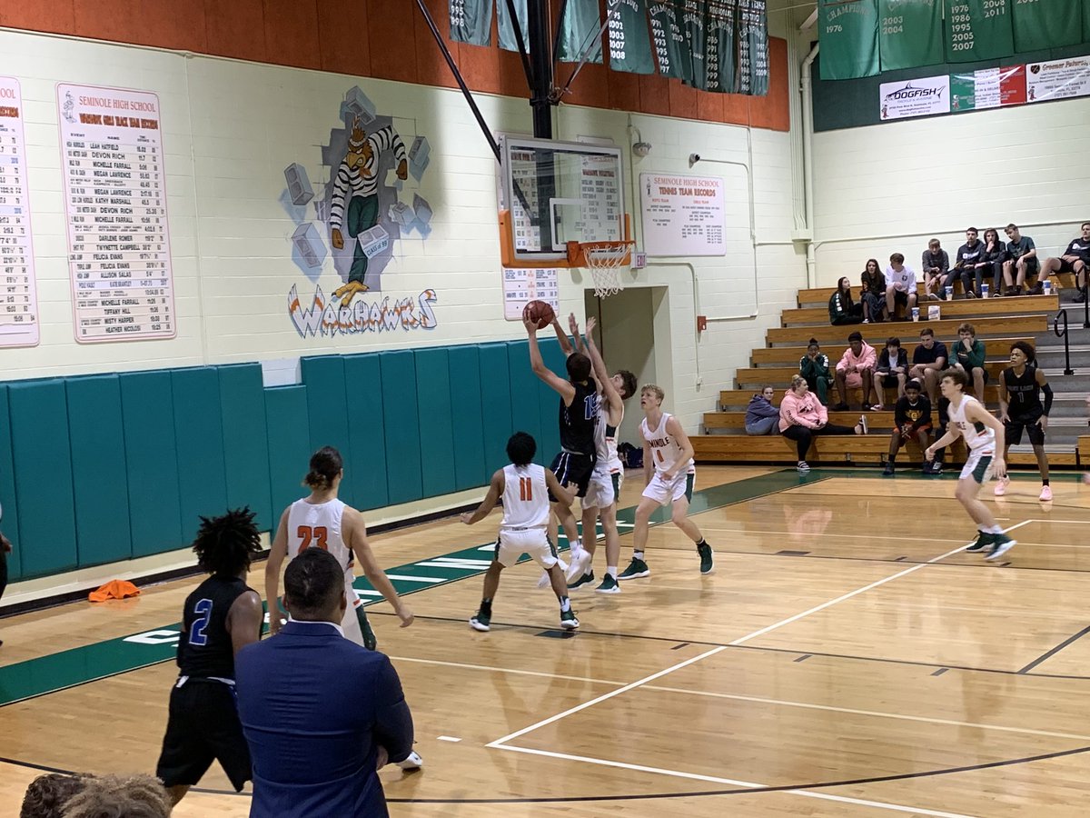 Final: #ELBball 81 Seminole 43!
@Deangabrelcik led all scorers w/ career high 22 points!
@iBlanchDionte had 19!
#Eagles move to 12-2