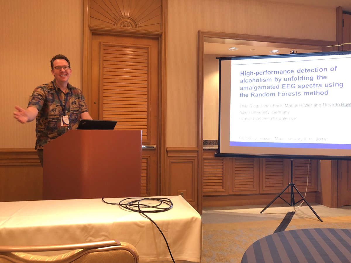 A really innovative approach to classify alcoholics from non-alcoholics by EEG and machine learning by <a href="/RicardoBuettner/">Ricardo Büttner</a> and his students: they really earned the best paper award of #hicss52