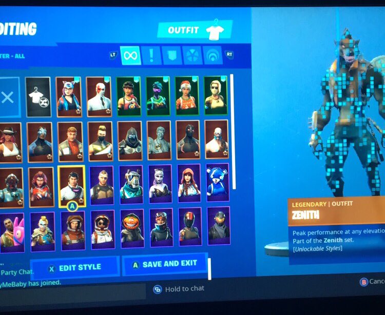 FNAccounts3's tweet photo. Another account here 45-50 skins rare and semi rare ones 20-30 backblings and 10-15 gliders will loads of emotes and vbucks on there hmu for prices PayPal only #Nodumbpeople #dontbestupid #FridayFeeling #FortniteBR #fortnite #Battleroyale #verified #Xbox #PS4 #PC #Anyplatform #DM https://t.co/4hy7if7MB8