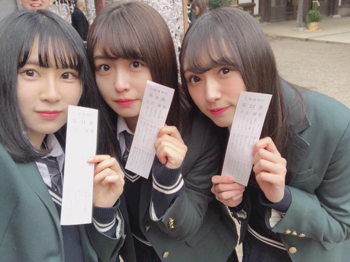 ねる太 全身倦怠感 V Twitter ほとけーず ねるやっぱり茶髪にしたんだね ３人の中で一番髪色が明るい ほとけーず 長濱ねる 渡辺梨加 長沢菜々香