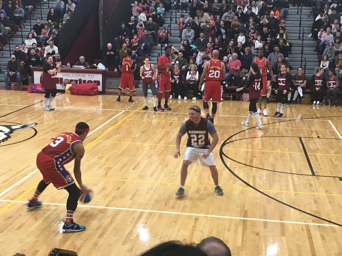 It was an exciting game. Harrison All Stars vs The Harlem Wizards!!