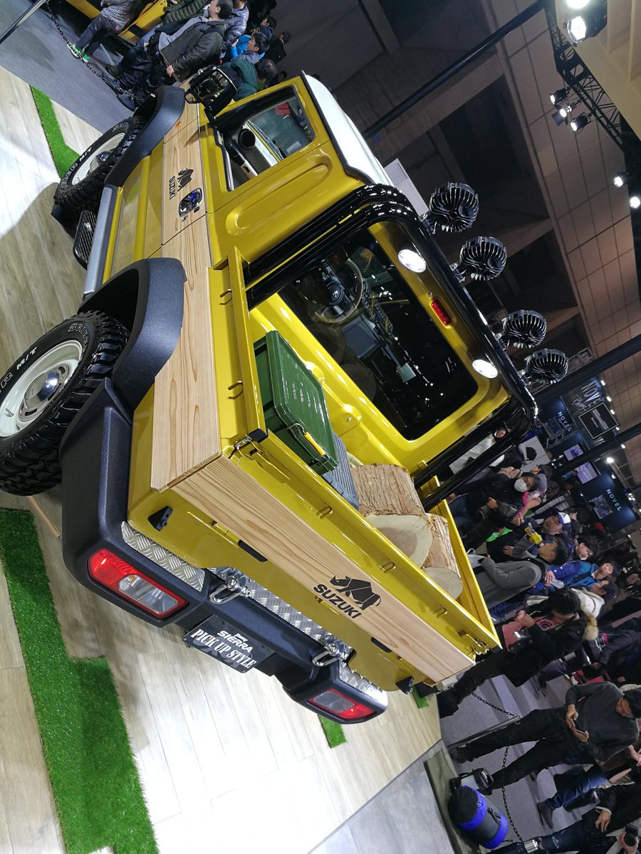 wadasnj's tweet photo. すっごく楽しい仕事です！
#ワクワクしっぱなし
#東京オートサロン2019
#ジムニー祭り https://t.co/48mYdB9yBh
