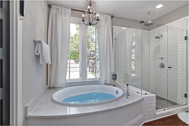 Absolute Charm tweet media