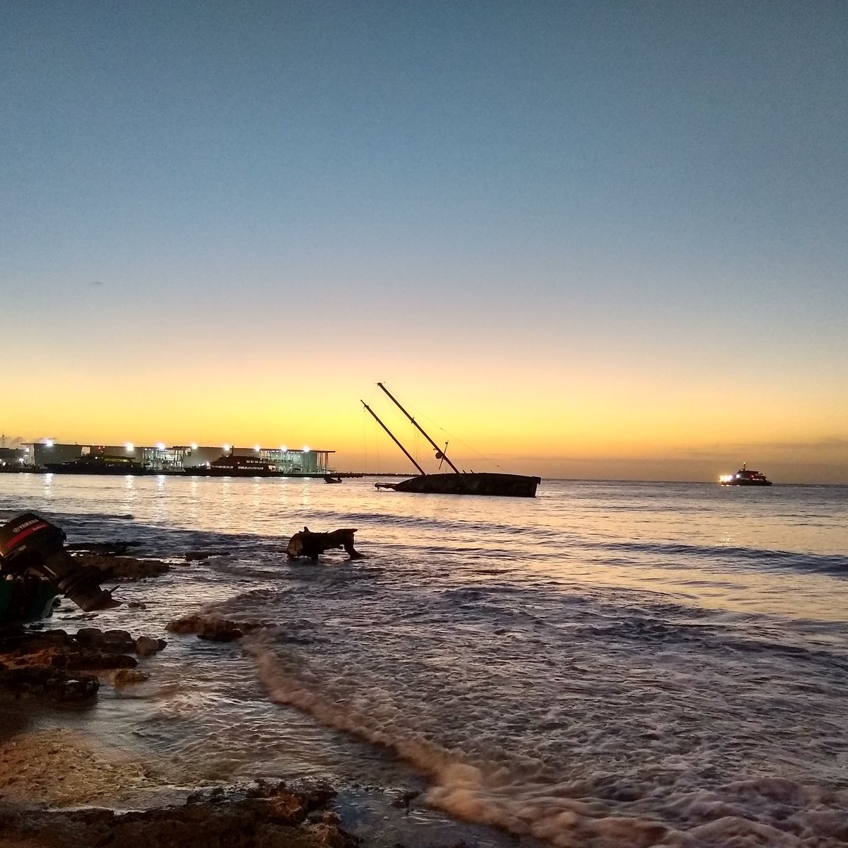 tweetczm's tweet photo. #NewProfilePic https://t.co/V5iLcr3ChC