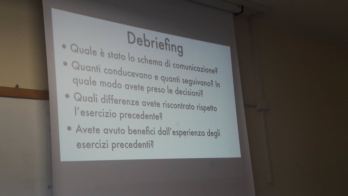 noasevilla's tweet image. Abbiamo mischiato i team e aumentato la complessità.
#agiletalks @omixxam @CoderDojoSPQR #agile