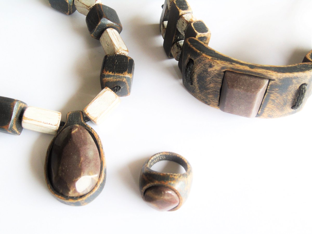 JeffCollinSV's tweet photo. bijoux en bois et pierre
mande in Germany 100% fait main
https://t.co/oCYsNPkrRY
#Armband #modischer #art #Deutschland https://t.co/iS2w4E9Sqi