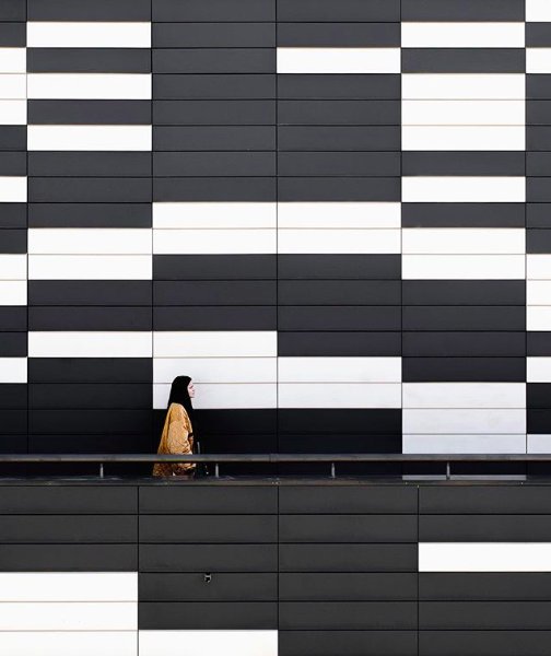 TrypHotels's tweet photo. Belleza minimalista en @trypzaragoza  con la artista @YasminBouharras  #MiTRYP #PoweredByTheCity https://t.co/7amABUd0KE