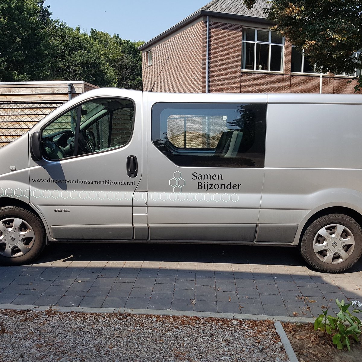 SamenBijzonder's tweet photo. Beste volgers, 

Helaas, door omstandigheden, zijn wij weer op zoek naar een  chauffeur(s) die #vrijwillig 2 van onze bewoners naar de dagbesteding in Nijmegen wilt halen en brengen. Alles in goed overleg #help https://t.co/KurqK7nfh4