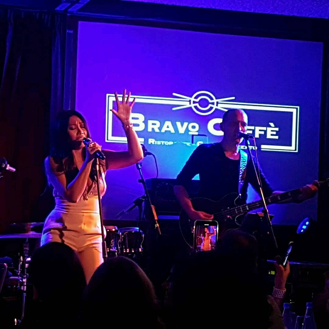 AnggunNews_'s tweet photo. Looking gorgeous as always! @Anggun_Cipta during her final concert in Bravo Caffè in Bologna, Italy 🇮🇹
#AnggunIntimateTour https://t.co/ggDDrky3FX