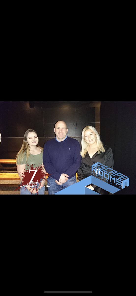 EracRobyn's tweet photo. Fantastic time on Superstars with @CHendoU5 @GM_ERAC  we escaped the room the 0:01 second left!! https://t.co/vqZIXYM5Sf