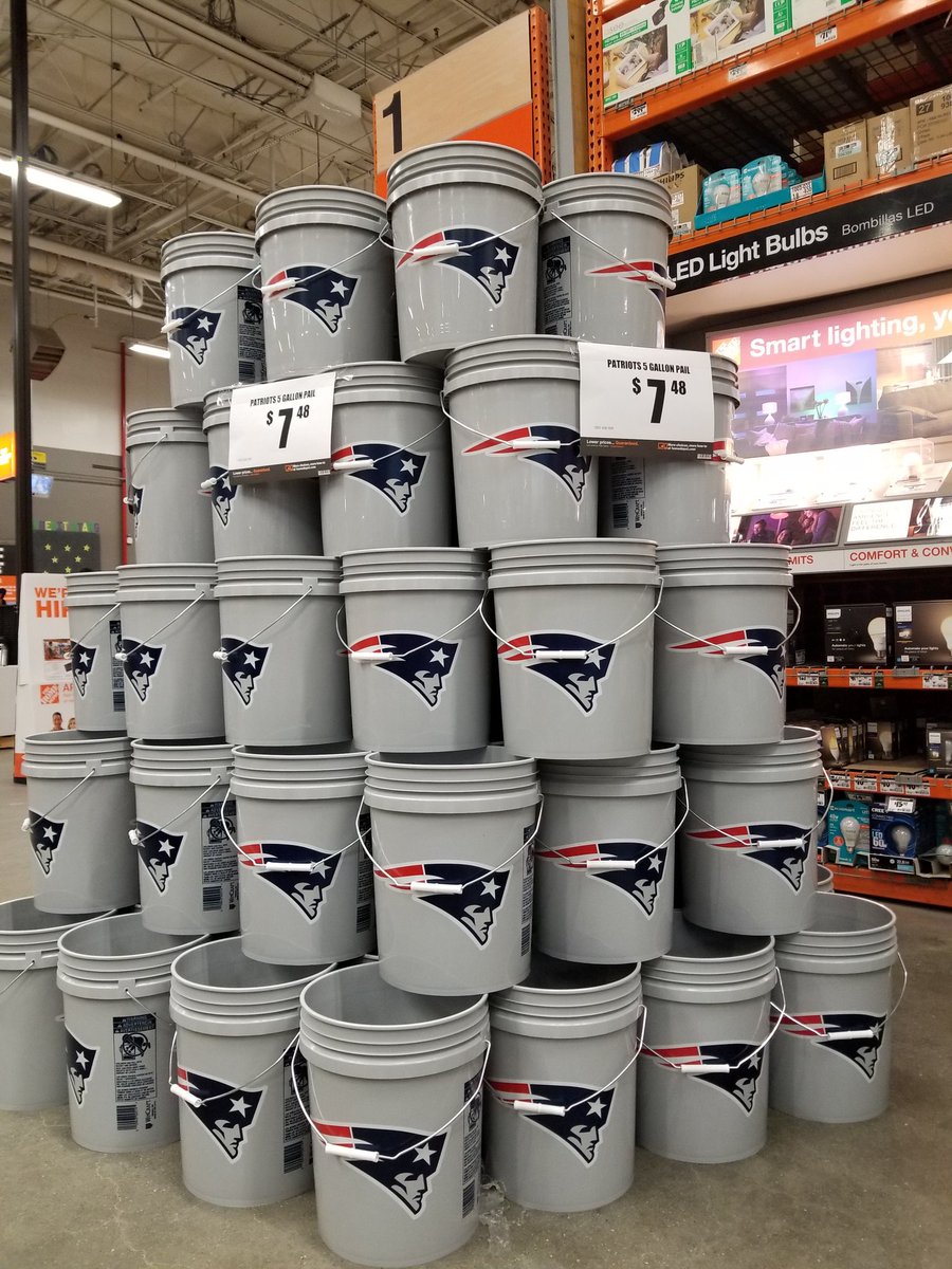 MarcinTodd's tweet photo. Ready for the game at 2684! Plenty of buckets for the tears of all the chargers fans! @LongmooreW @Dustin_Kruckas @WHd2684 @steveisabelle09 #PatsNation #Goat #NewEnglandPatriots #GoPats https://t.co/jTBM30oNwZ