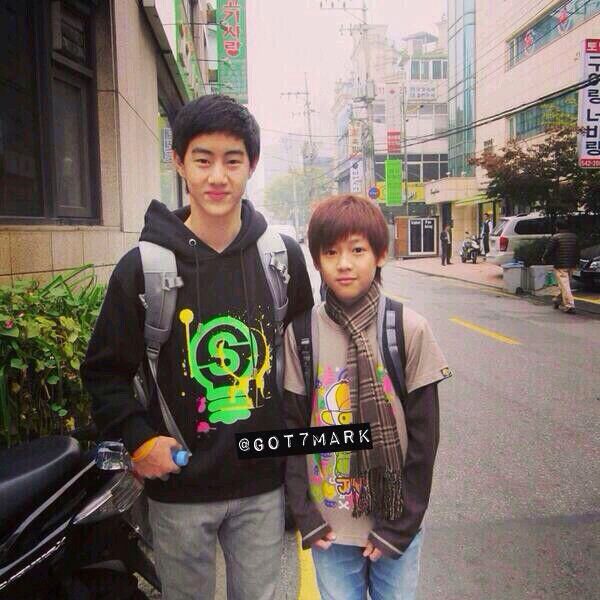 faiizlin's tweet photo. 9ปีที่แล้ว                        9ปีต่อมา
#MTBB                            #MarkBam https://t.co/YFrzKlJFjm
