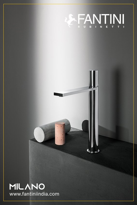 FantiniIndia's tweet photo. 🚰Distinguished outlines for a futuristic look. The sleek Milano faucet adds a modern profile to kitchen sinks. 📧 sales@fantiniindia.com or visit https://t.co/HtmJFUzovP for pricing and delivery information.
#fantini #milano #india #luxury #modern #kitchen #faucet https://t.co/DfhYYmXGHK