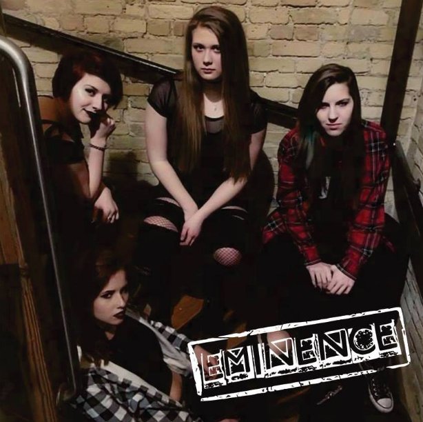 Shop4Supplement's tweet image. These Girls ROCK!!! dld.bz/f8YeQ The next BIG Band!!!