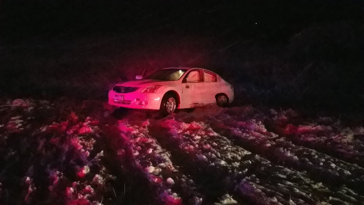 NSP_TroopA's tweet photo. Troopers are still on scene of a crash near the Waverly Scales westbound on I-80.   Please slow down and drive smart.  #NSP231 #NSP593 #NSP280 #NSP66 https://t.co/N3UV58IqVz